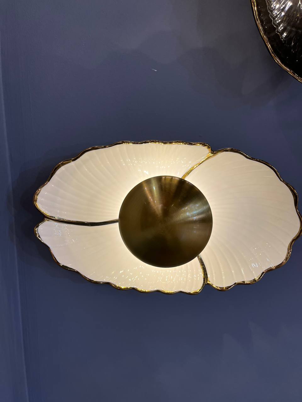 چراغ دیواری چینی