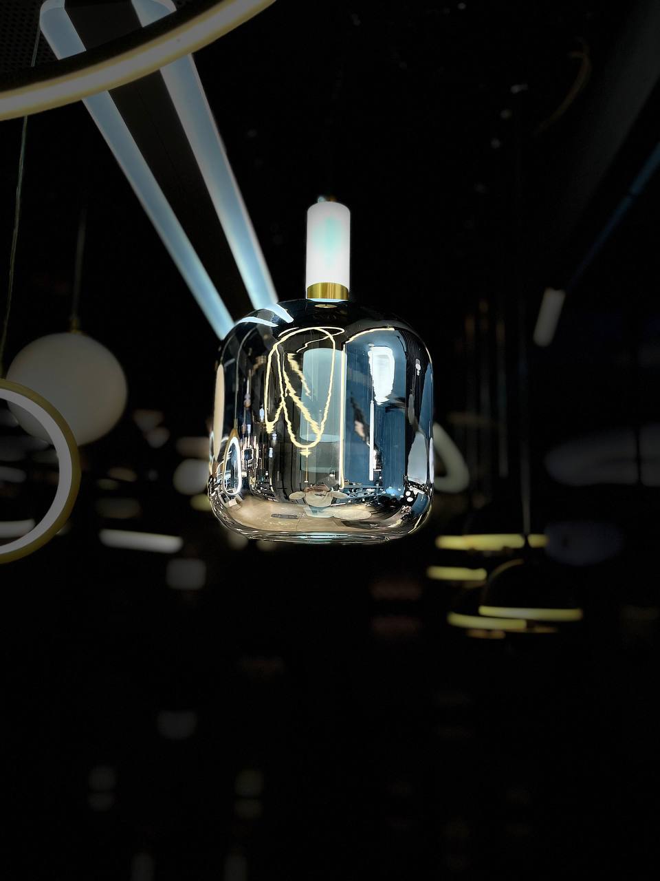 تصویر از لوستر تک آویز سه حالته