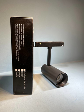 تصویر از چراغ مگنتی اسپات ریلی 12 وات