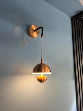 تصویر از چراغ دیواری قارچی رنگ مسی